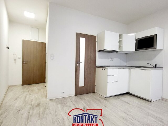 Pronájem bytu 1+kk, novostavba, centrum Českých Budějovic