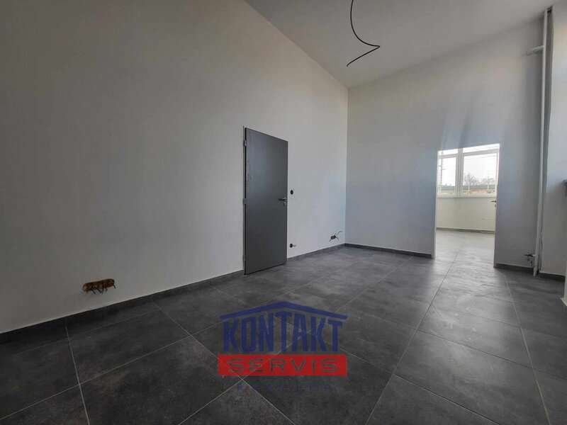 Pronájem skladovacích / kancelářských prostor, 32 m2 -  U Smaltovny České Budějovice