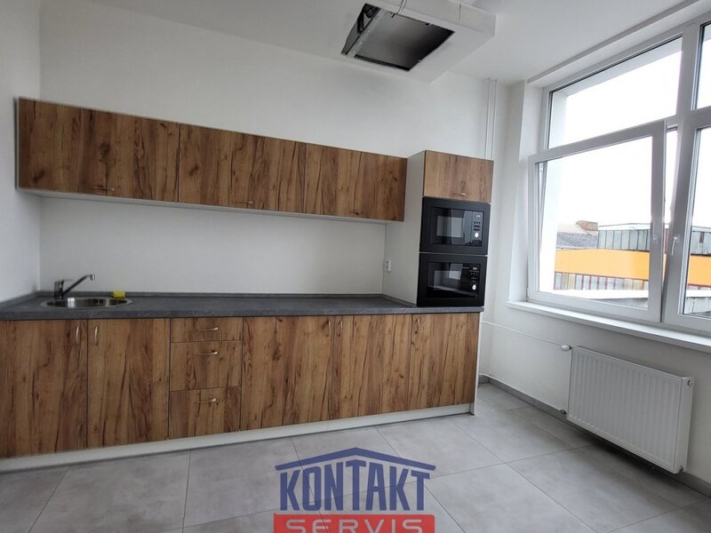 Pronájem moderních kancelářských prostor v atraktivní lokalitě, České Budějovice – ulice U Smaltovny